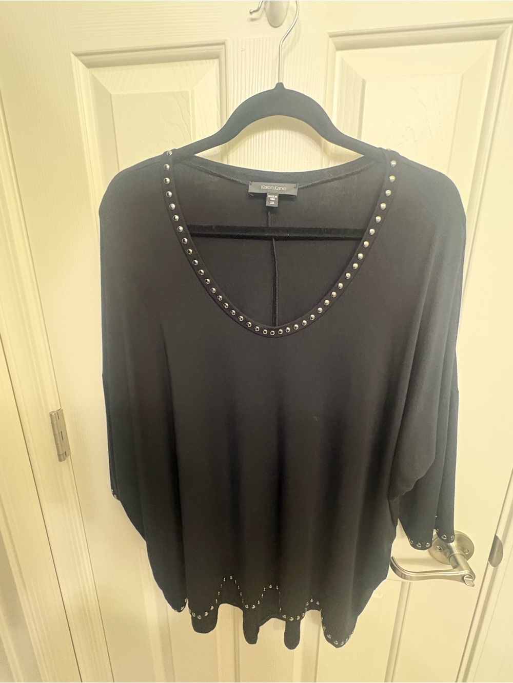 Karen Kane Black Silver Studded Scoop-Neck Oversized Women's Top